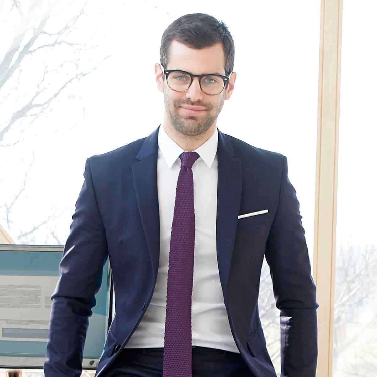 https://swapconsultancy.com/wp-content/uploads/2019/04/img-people-02.jpg